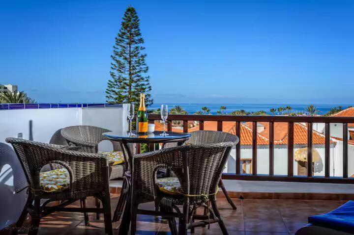 Apartment In Playa De Las Americas 1 المظهر الخارجي الصورة